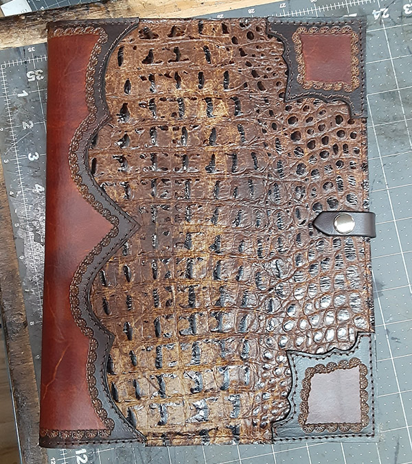 handmade leather journals 7